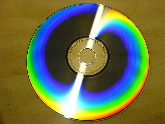 I CD Rom a singolo strato contengono fino a 700 megabyte