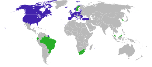 In blu i Paesi NATO che hanno adottato lo standard ODF, in verde gli stati che lo hanno riconosciuto