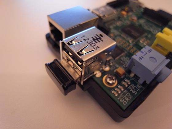 Adattatore Wi-Fi USB su Raspberry Pi