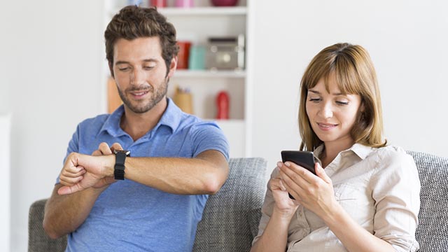smartwatch e smartphone