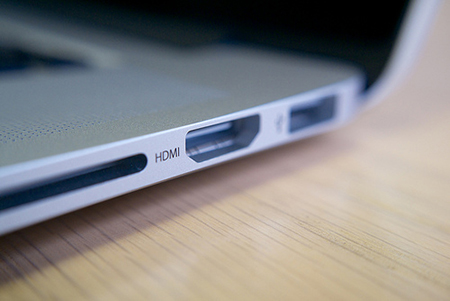 Porta HDMI su MacBook Pro Retina display