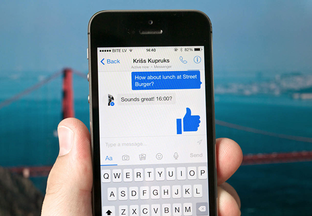 Facebook Messenger, chat