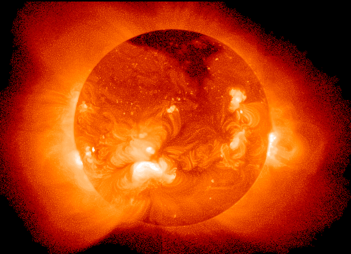 Il Sole, immenso accumulo di plasma