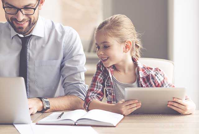 Lavorare da casa con i bambini