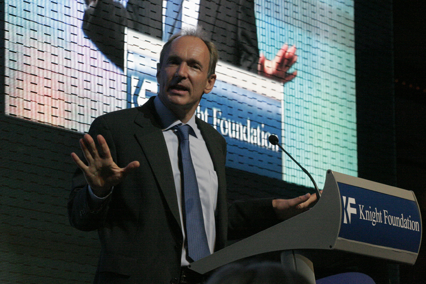 Berners-Lee durante una conferenza