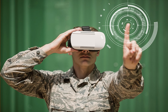 Militare con visore VR