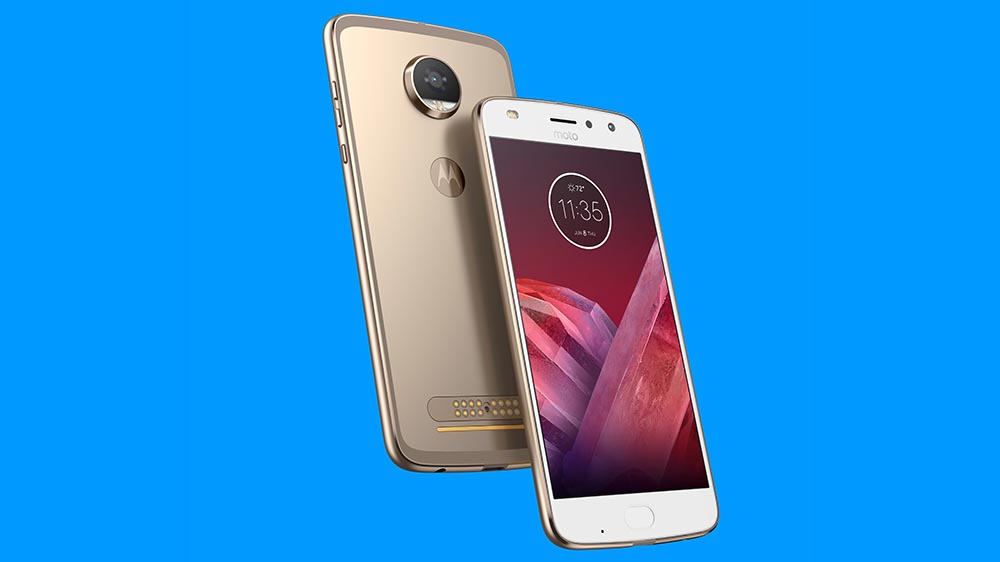 caratteristiche moto z2 play