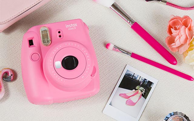 Instax Mini 9 color flamingo