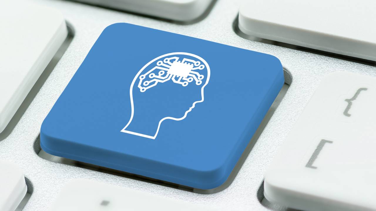 tasto-sulla-tastiera-intelligenza-artificiale