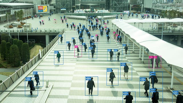 aeroporto affollato