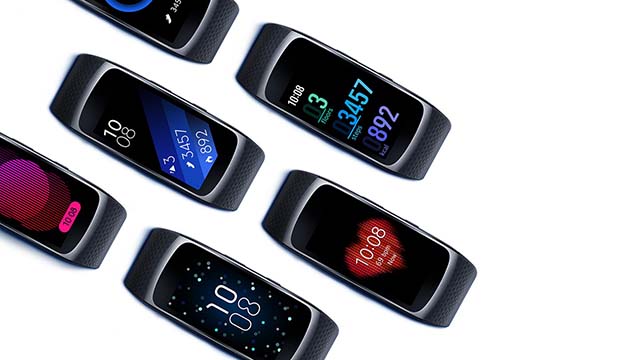 Alcune delle facce del Gear Fit 2