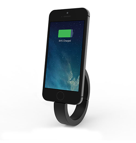 iPhone sotto carica con QBracelet